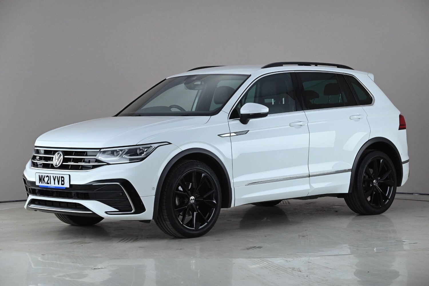 Used Volkswagen Tiguan 2021 for sale - 78223967: Photo 2