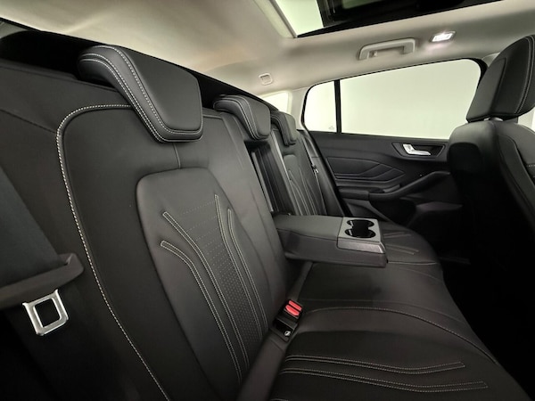 Used Ford Focus 2019 for sale - 76203136: Photo 23