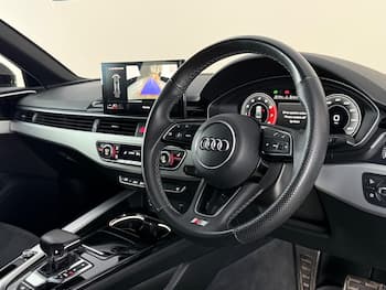Used Audi A4 2021 for sale - 79622522: Photo