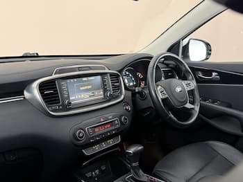 Used Kia Sorento 2018 for sale - 79781168: Photo