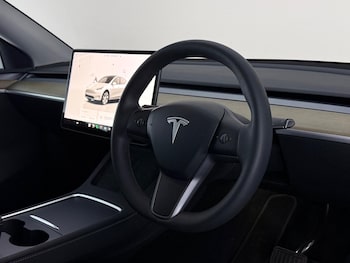 Used Tesla Model Y 2023 for sale - 79497252: Photo