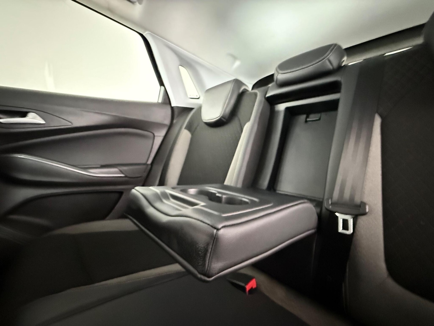 Used Vauxhall Grandland X 2018 for sale - 77260547: Photo 12