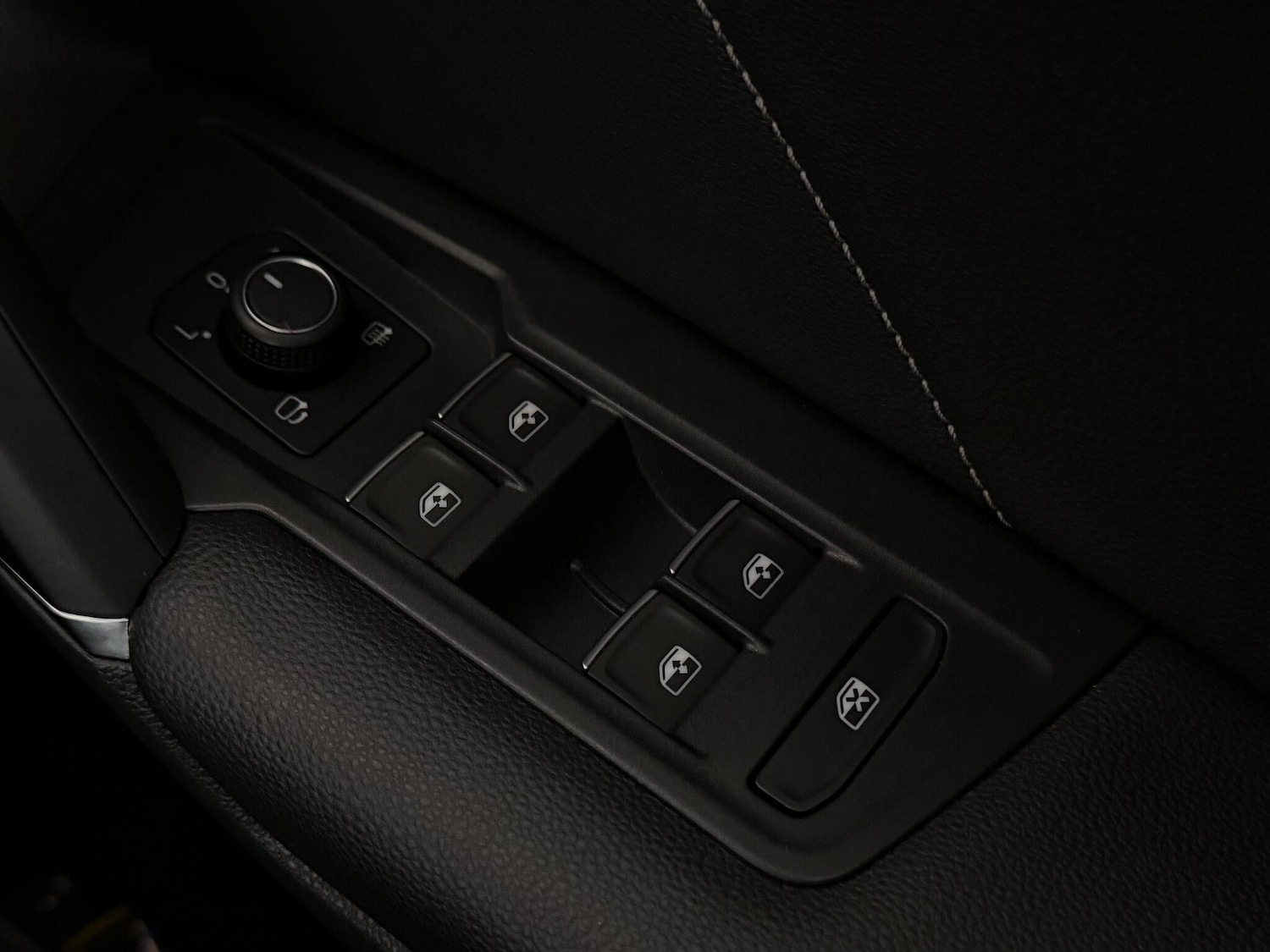 Used Volkswagen Tiguan 2016 for sale - 77243650: Photo 25