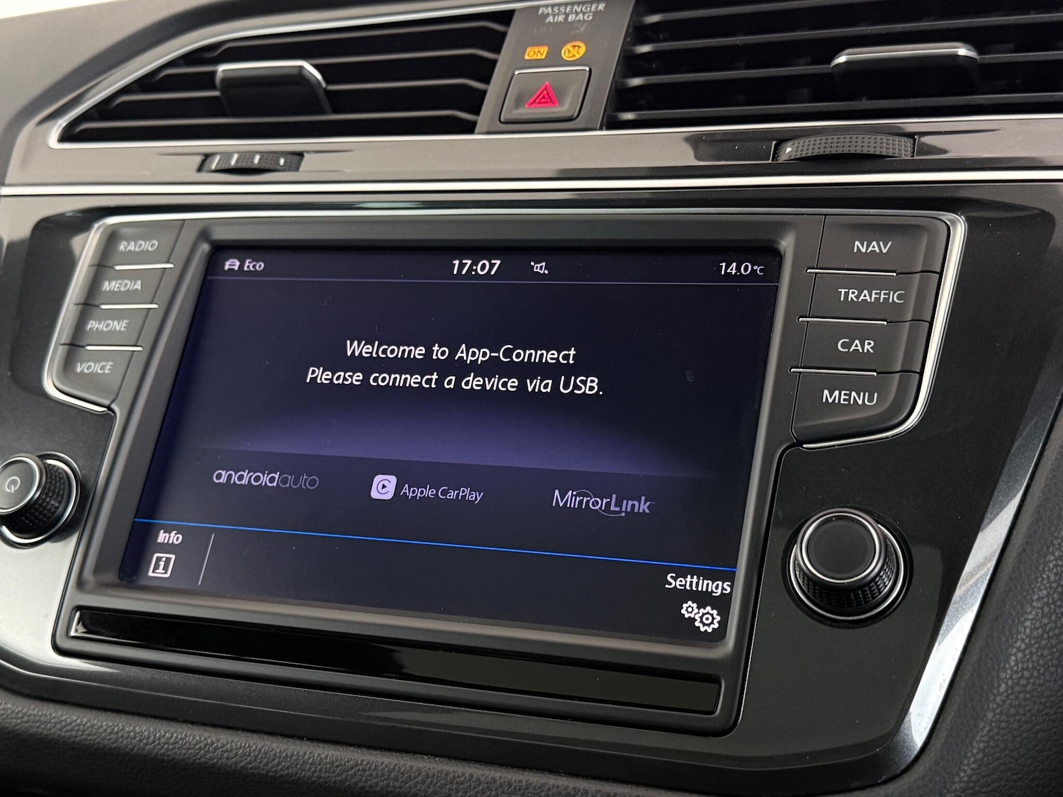 Used Volkswagen Tiguan 2016 for sale - 77243650: Photo 29