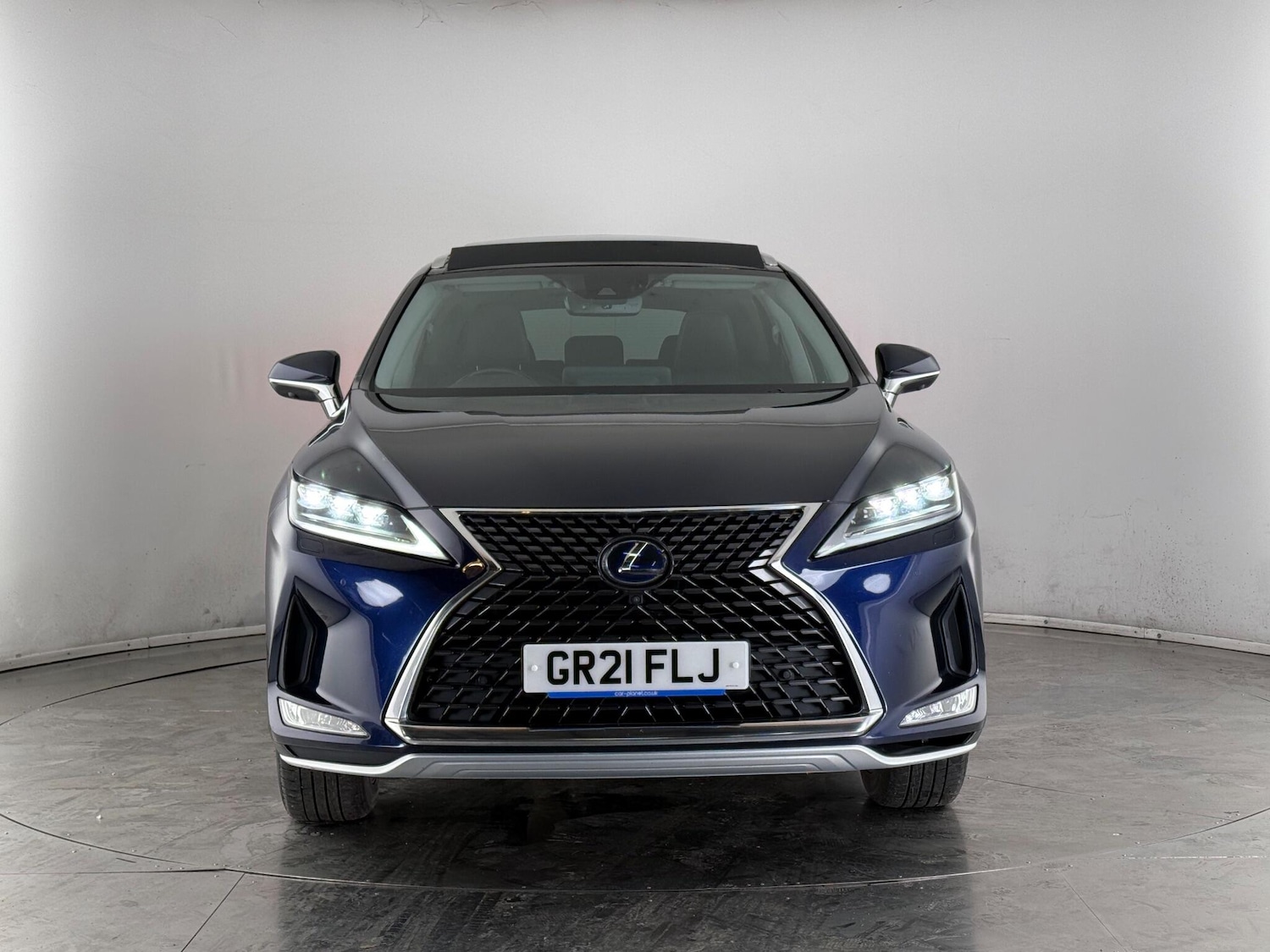 Used Lexus RX 2021 for sale - 77260174: Photo 2