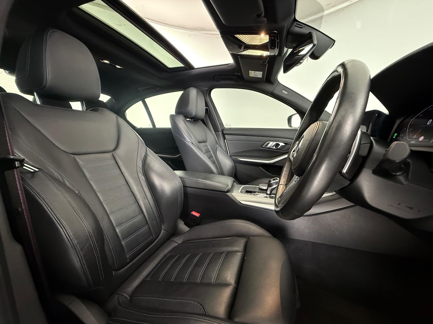 Used BMW 3 Series 2019 for sale - 77016692: Photo 17