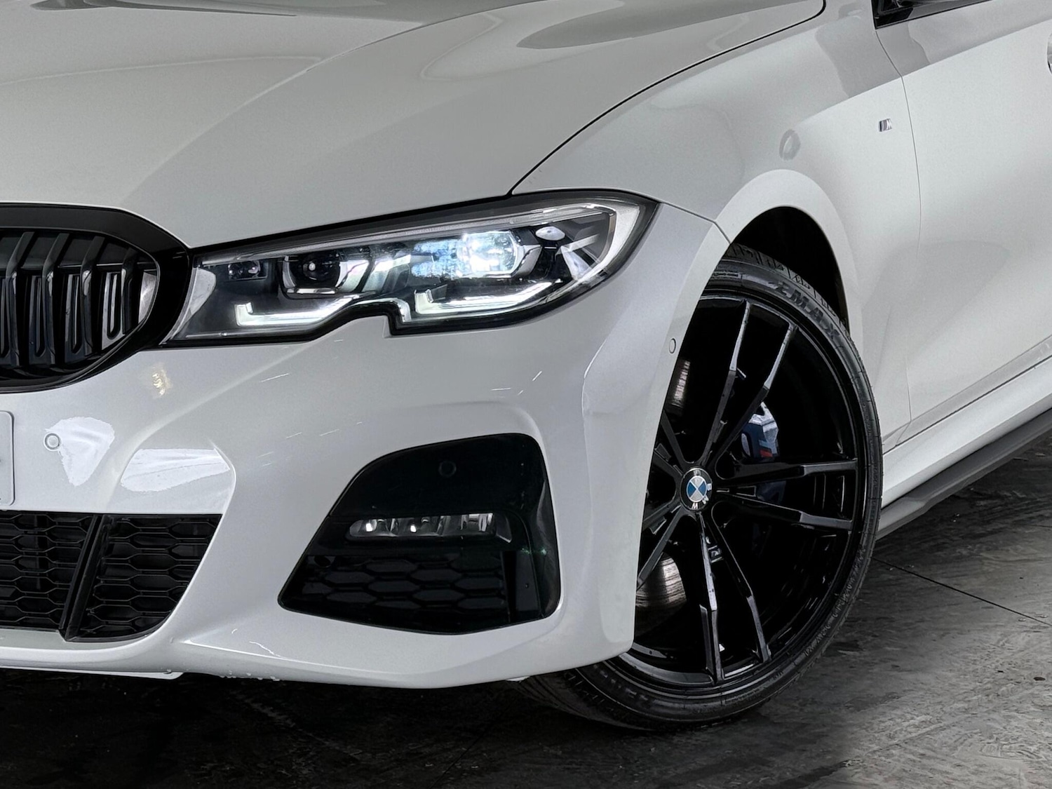 Used BMW 3 Series 2019 for sale - 77016692: Photo 54