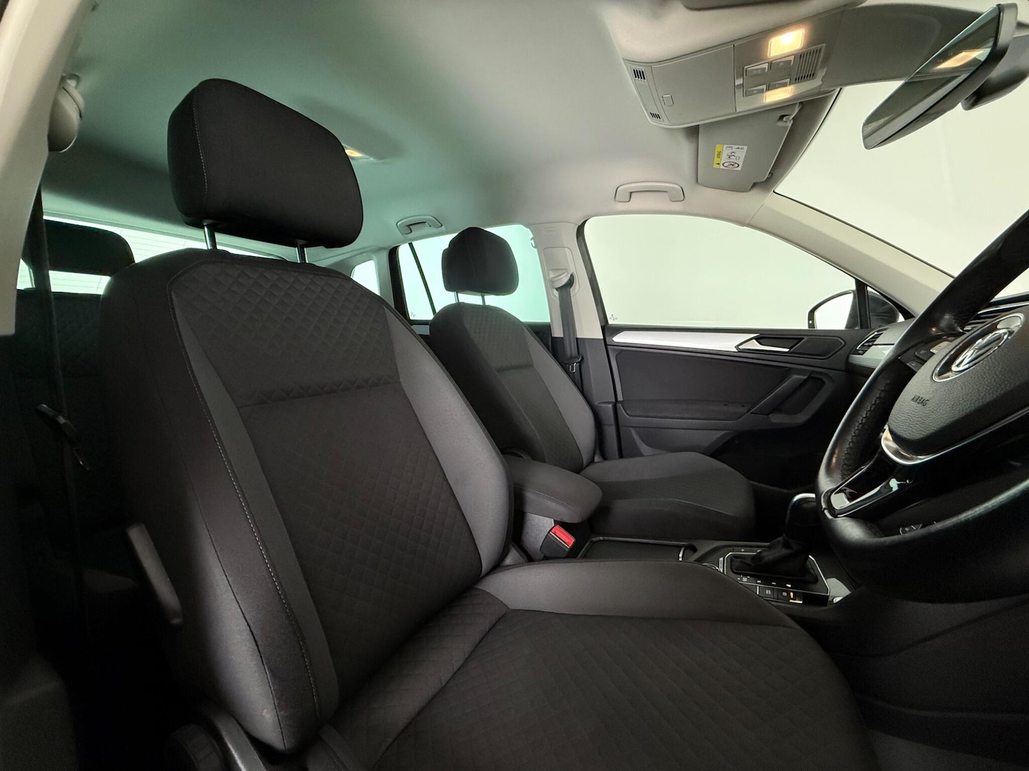 Used Volkswagen Tiguan 2019 for sale - 77371818: Photo 11