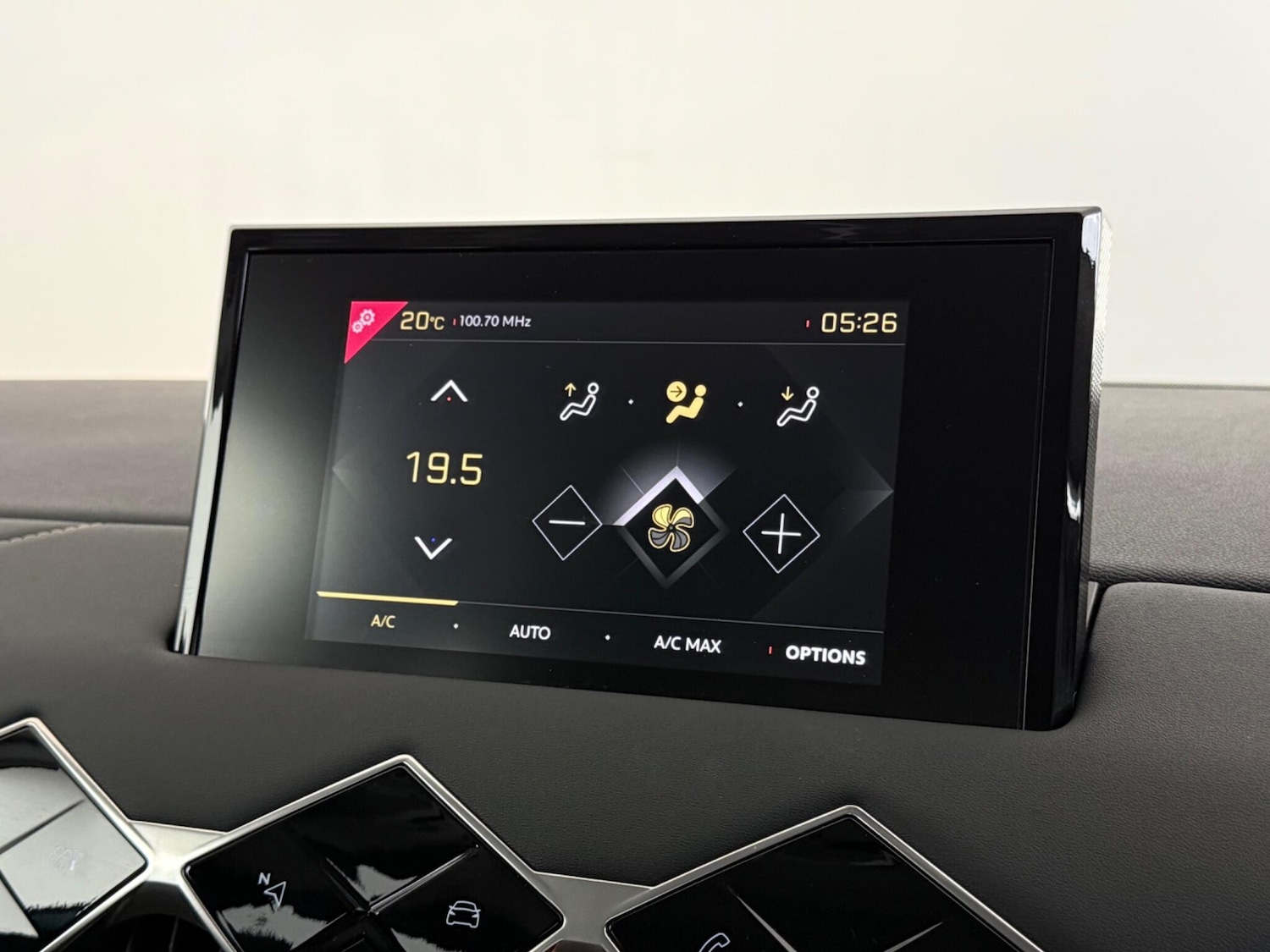 Used DS Automobiles DS 3 Crossback 2022 for sale - 77216792: Photo 22