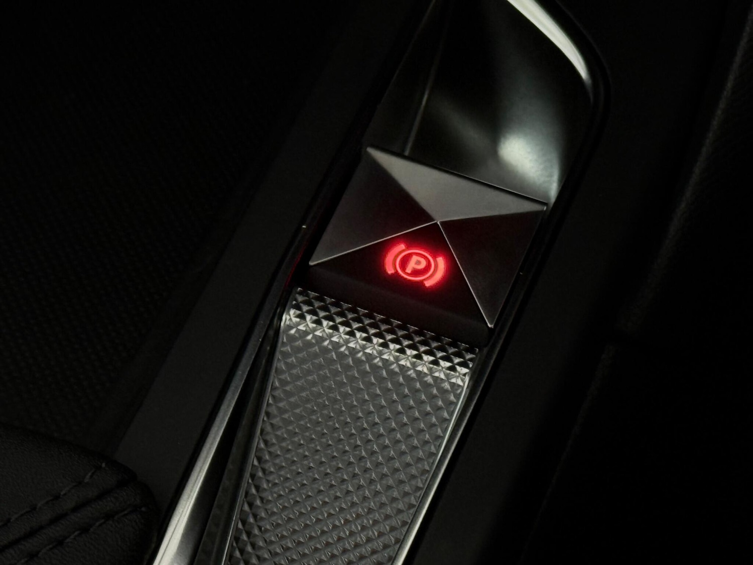 Used DS Automobiles DS 3 Crossback 2022 for sale - 77216792: Photo 34