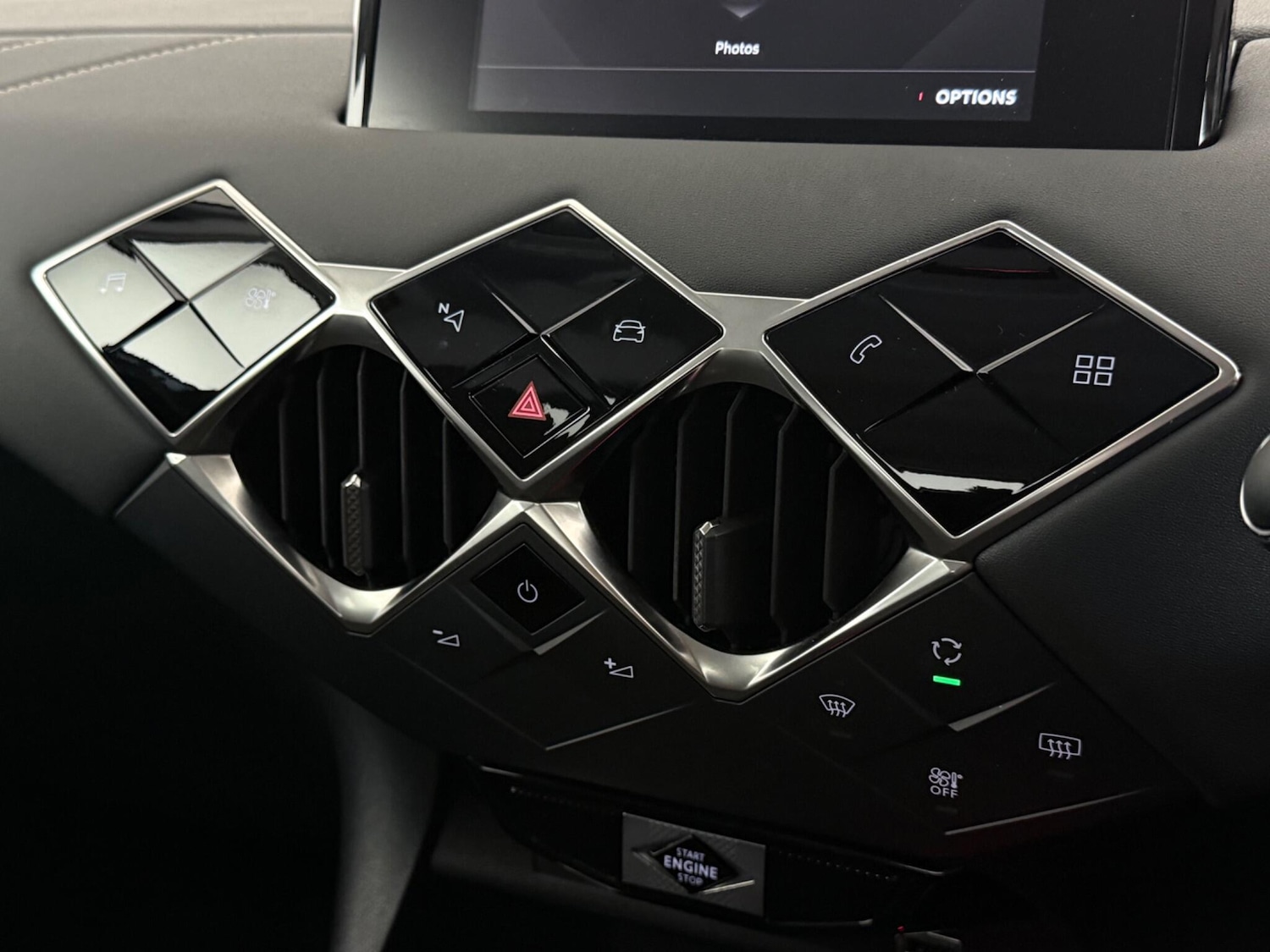 Used DS Automobiles DS 3 Crossback 2022 for sale - 77216792: Photo 35