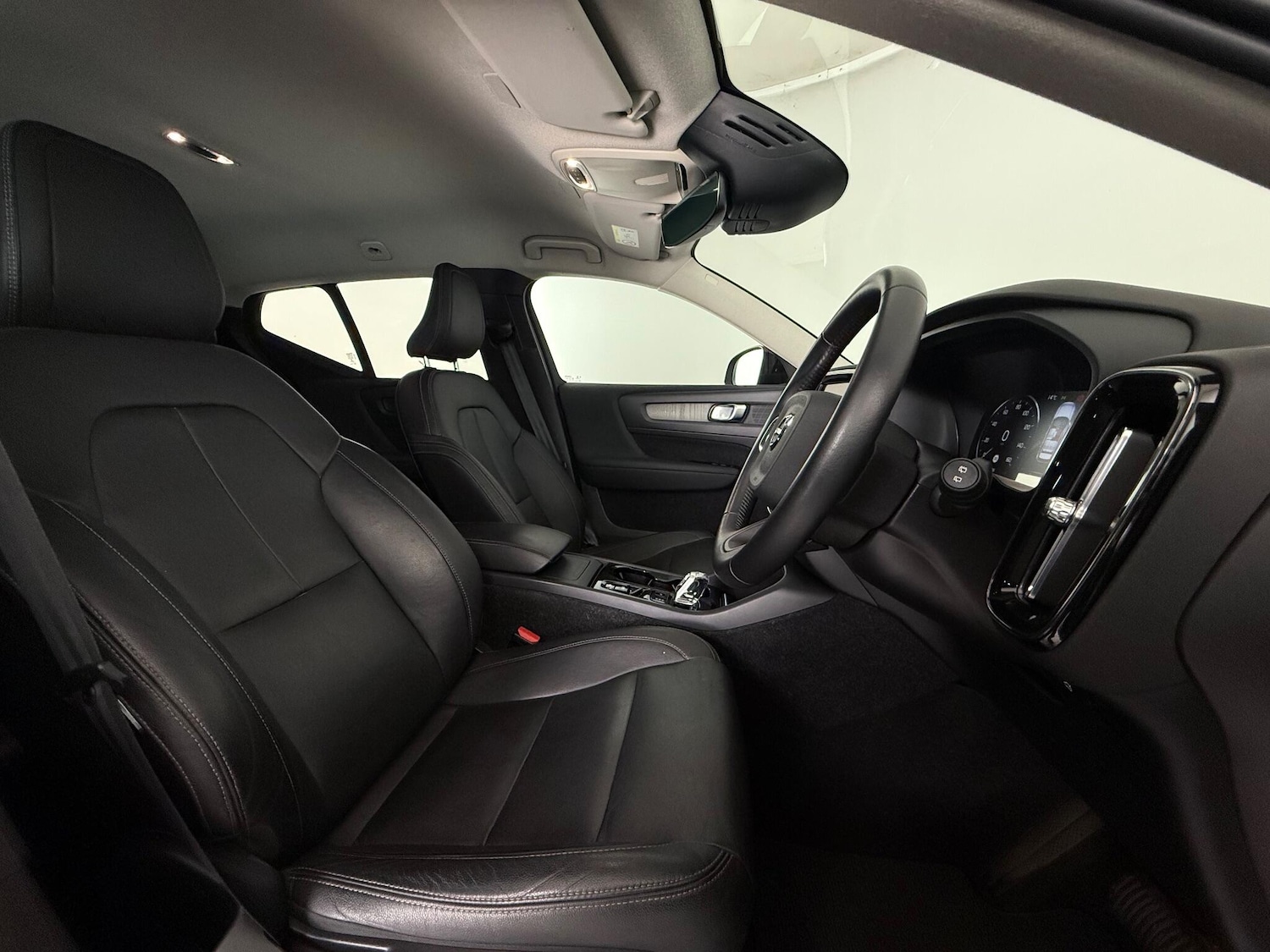 Used Volvo XC40 2021 for sale - 76467048: Photo 15