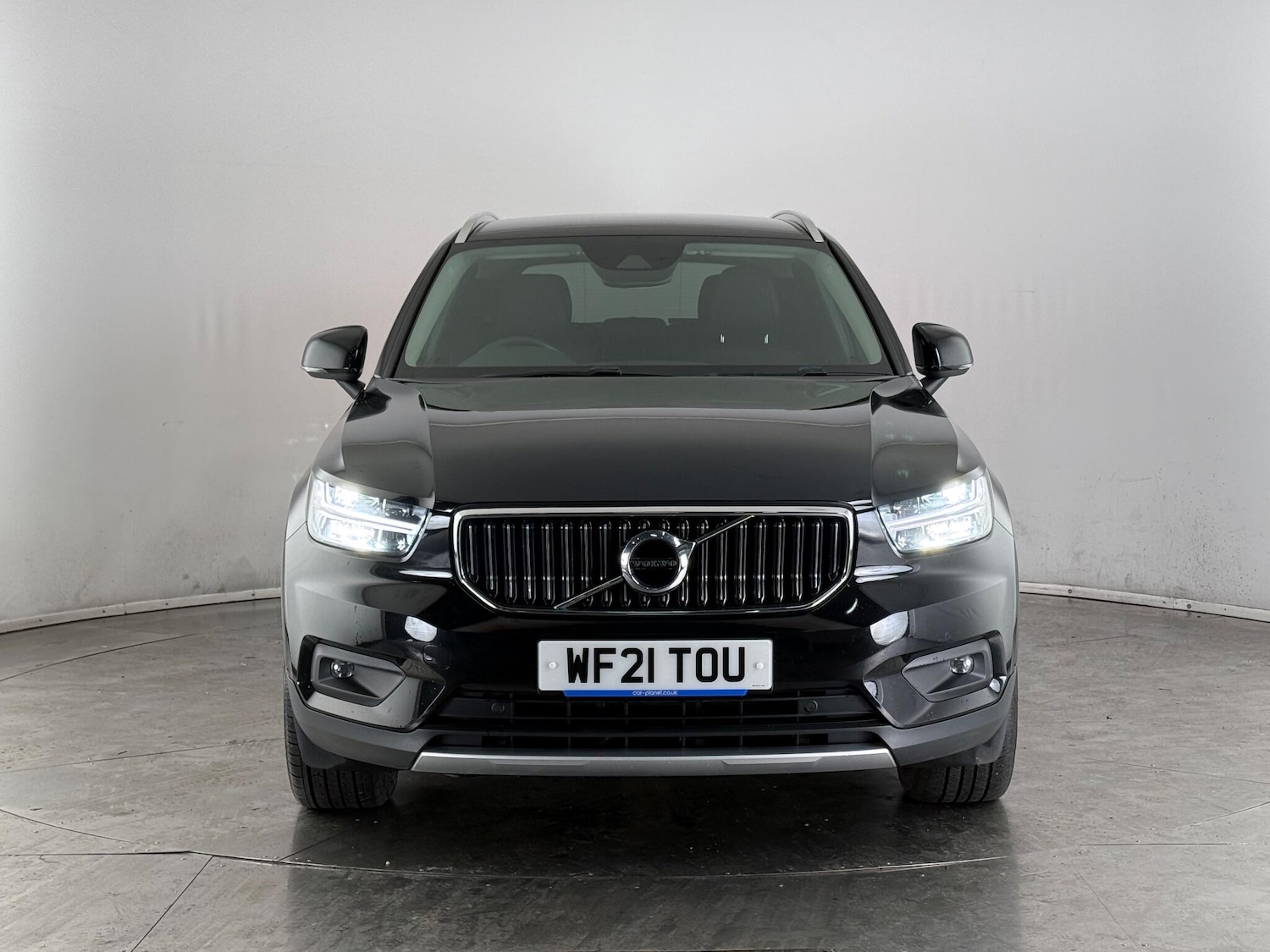 Used Volvo XC40 2021 for sale - 76467048: Photo 3