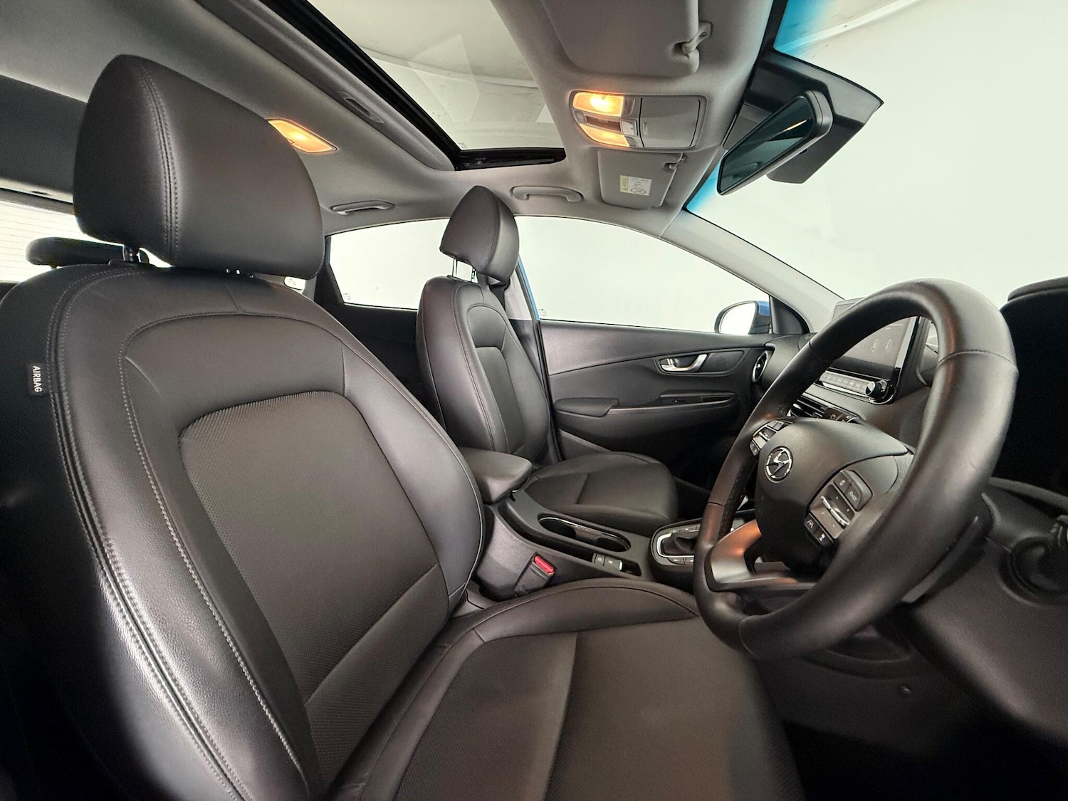 Used Hyundai KONA 2022 for sale - 77183083: Photo 11