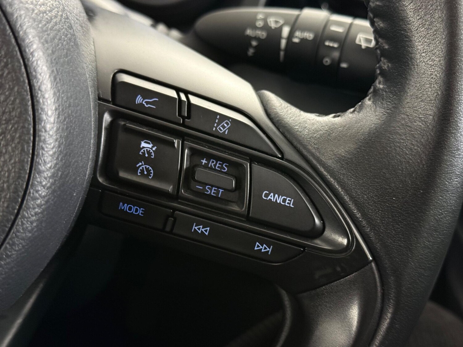 Used Toyota Yaris Cross 2023 for sale - 77730844: Photo 19