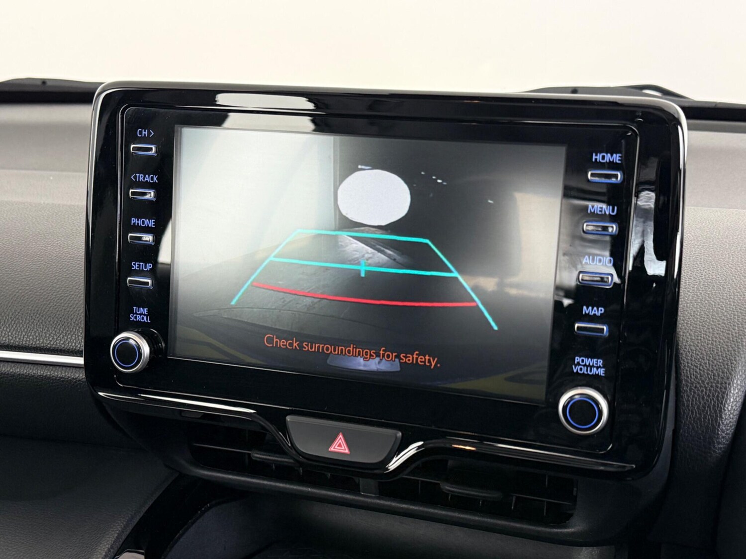 Used Toyota Yaris Cross 2023 for sale - 77730844: Photo 27