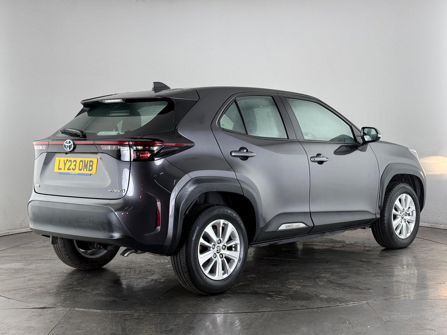 Used Toyota Yaris Cross 2023 for sale - 77730844: Photo 3