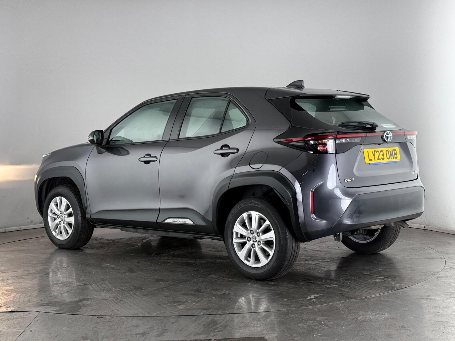 Used Toyota Yaris Cross 2023 for sale - 77730844: Photo 4