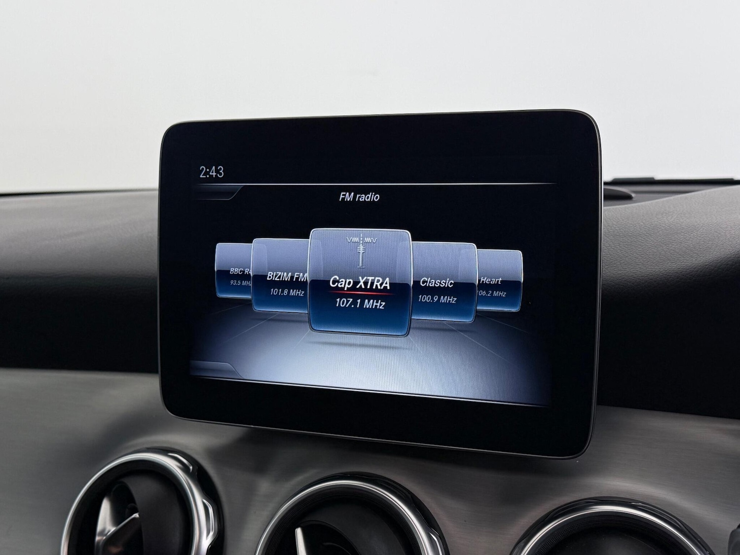 Used Mercedes-Benz GLA 2018 for sale - 76952767: Photo 33