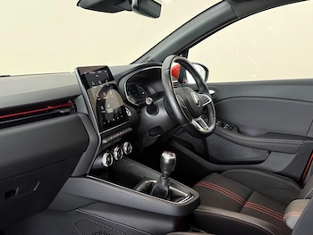 Used Renault Clio 2021 for sale - 78823442: Photo