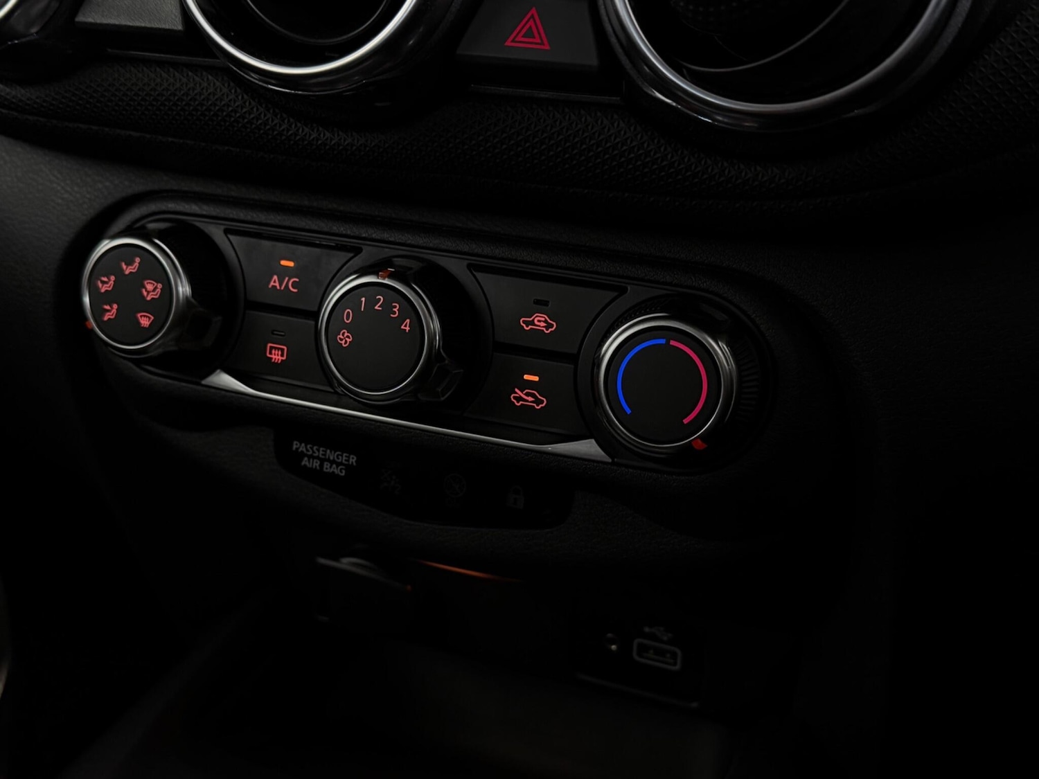 Used Nissan Juke 2023 for sale - 77984733: Photo 19