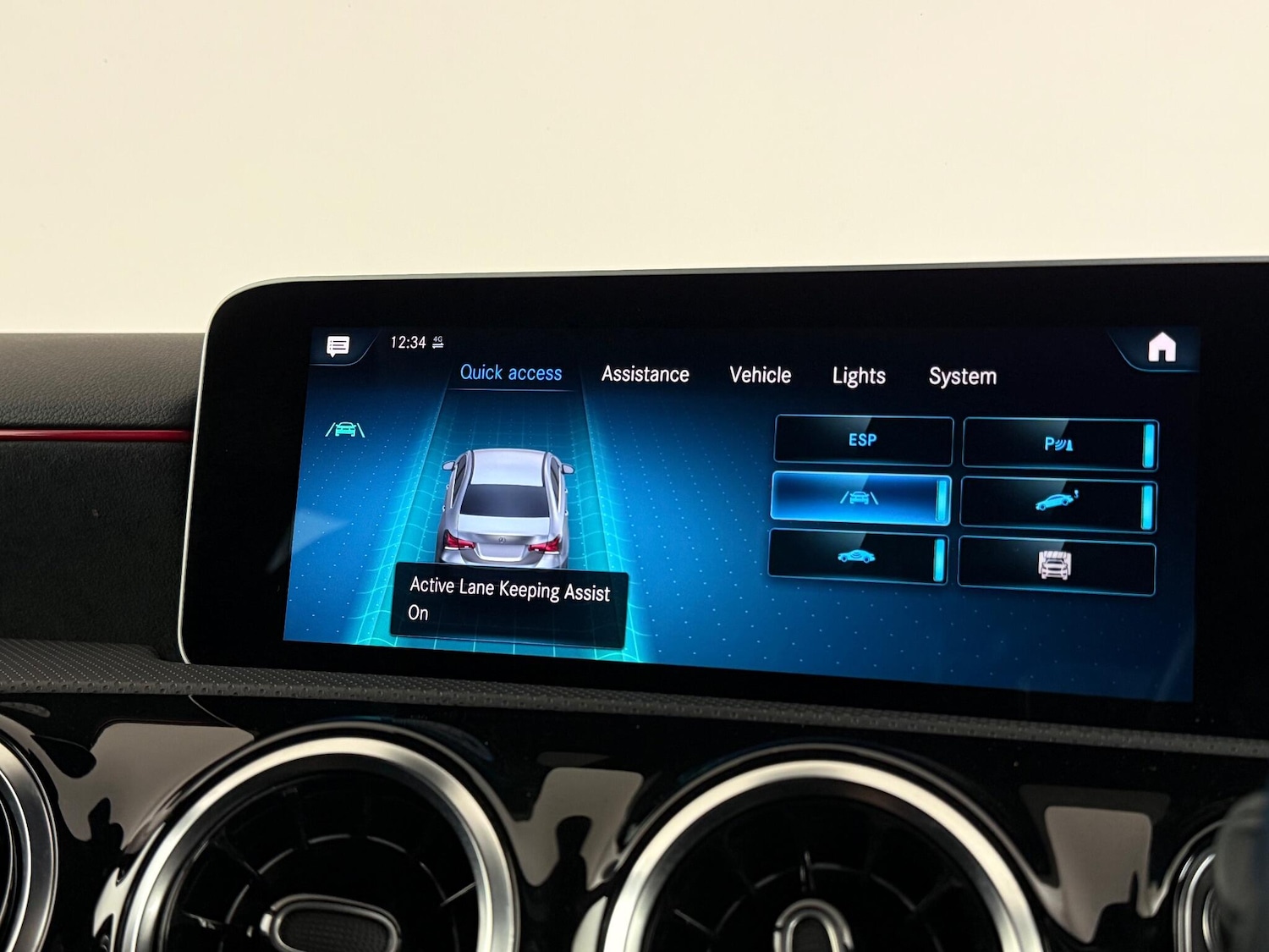 Used Mercedes-Benz A-Class 2020 for sale - 77222599: Photo 25