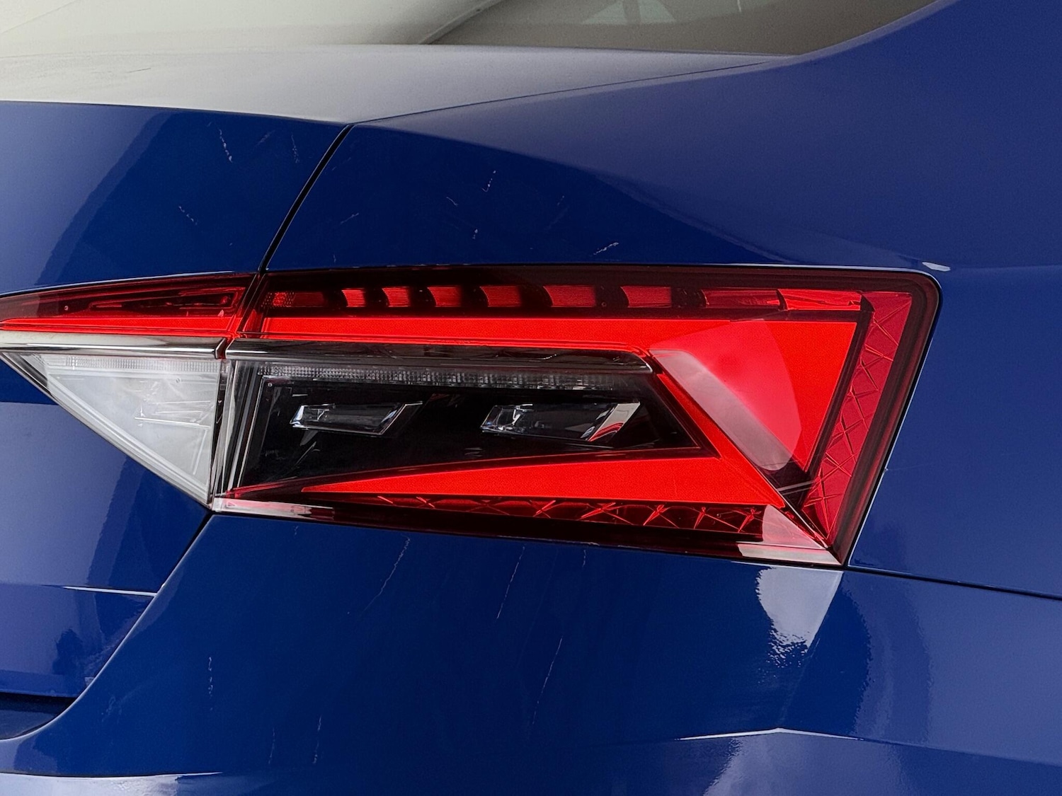 Used Skoda Superb 2023 for sale - 77182436: Photo 8