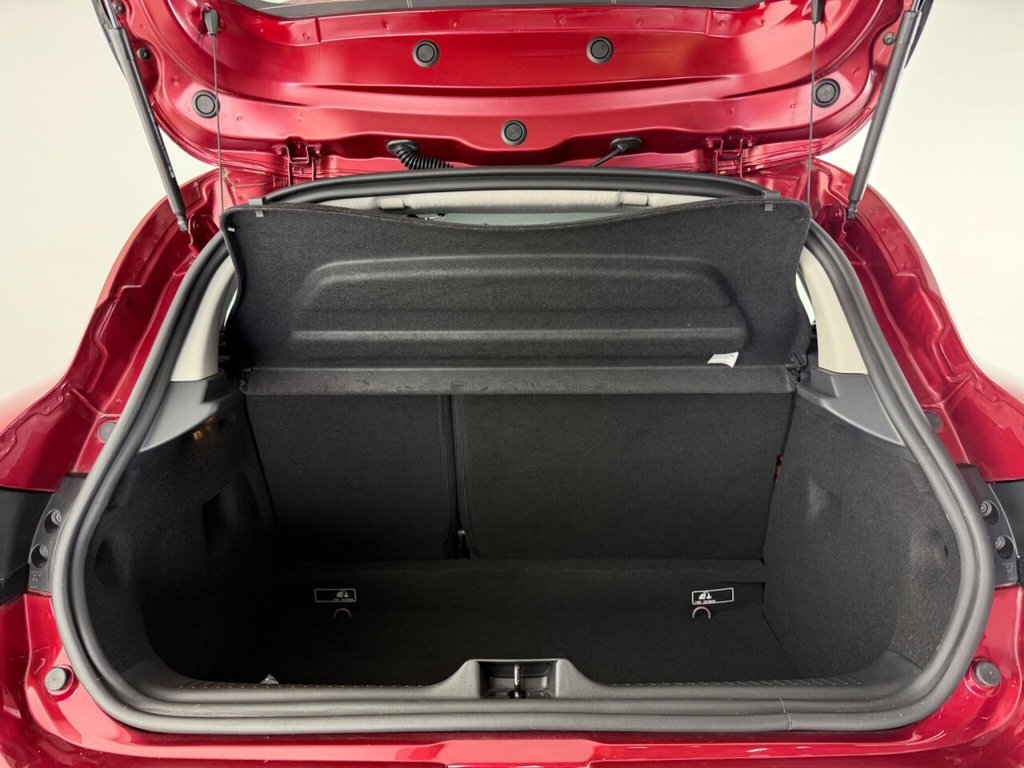 Used Renault Clio 2017 for sale - 75753131: Photo 13