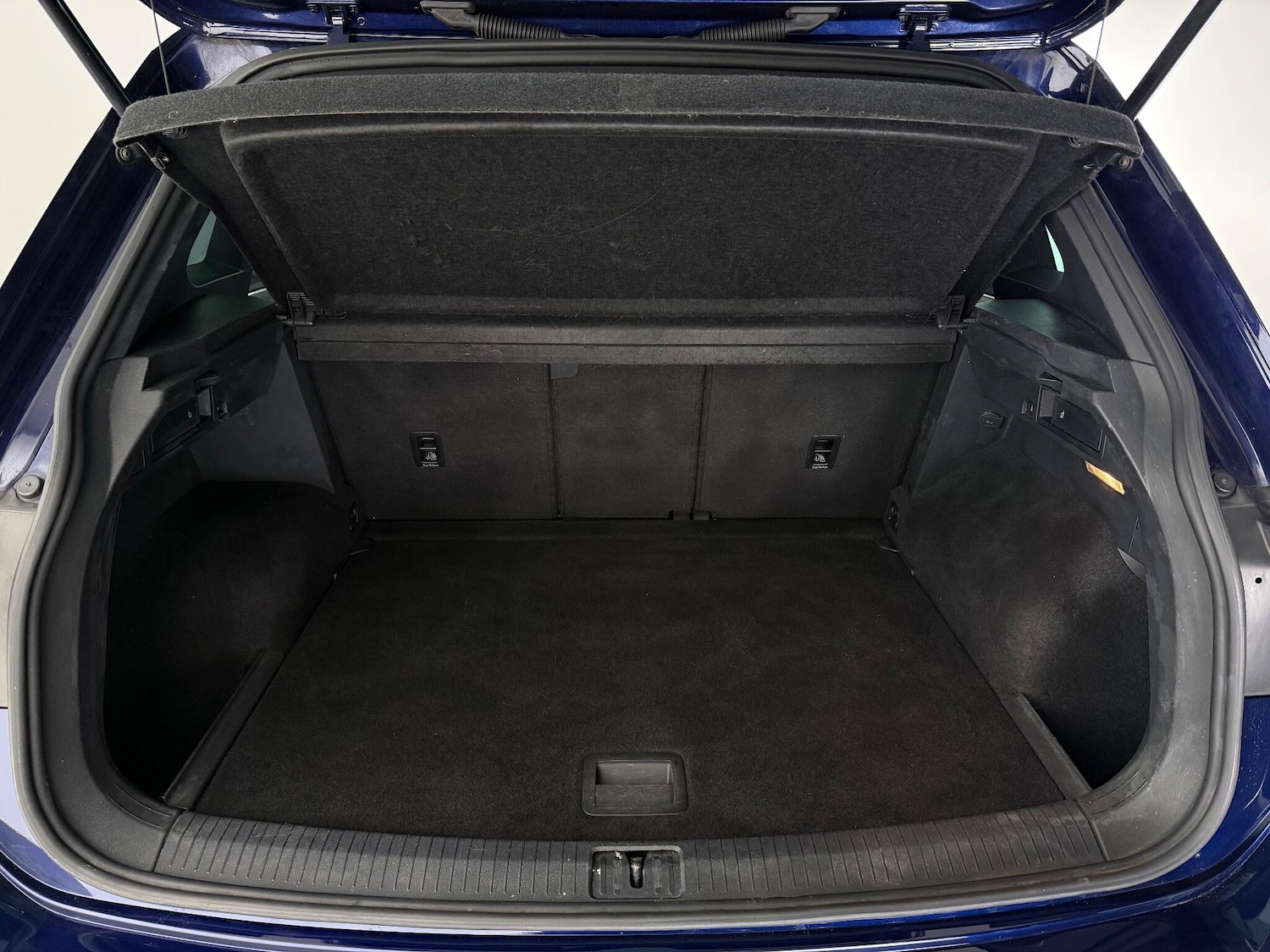 Used Volkswagen Tiguan 2016 for sale - 77183077: Photo 10