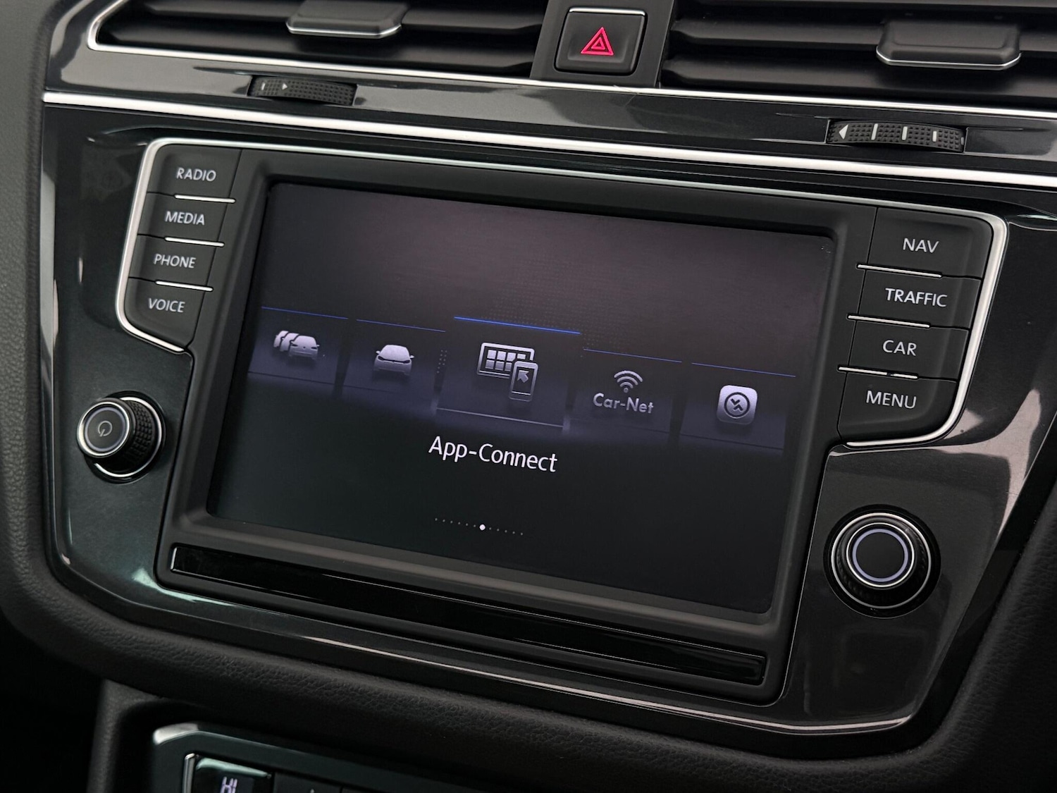 Used Volkswagen Tiguan 2016 for sale - 77183077: Photo 23