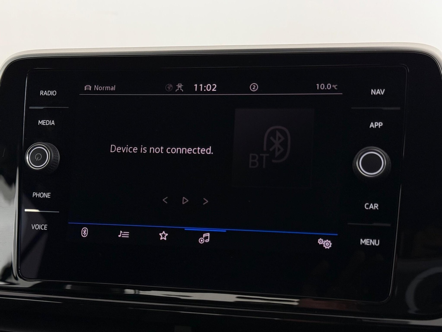 Used Volkswagen T-Roc 2023 for sale - 77760544: Photo 25