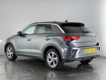 Used Volkswagen T-Roc 2023 for sale - 77760544: Photo