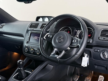 Used Volkswagen Scirocco 2018 for sale - 79537168: Photo