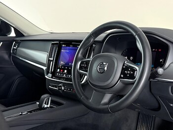 Used Volvo V90 2022 for sale - 79590876: Photo