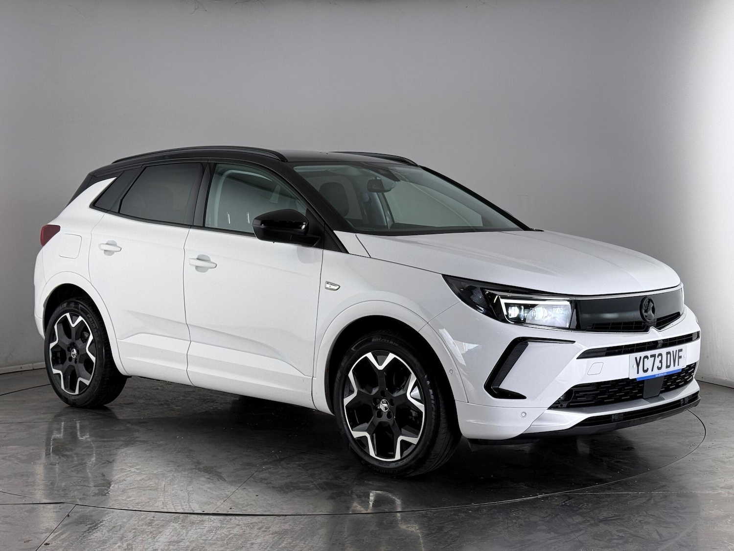 Used Vauxhall Grandland 2023 for sale - 76606925: Photo 1