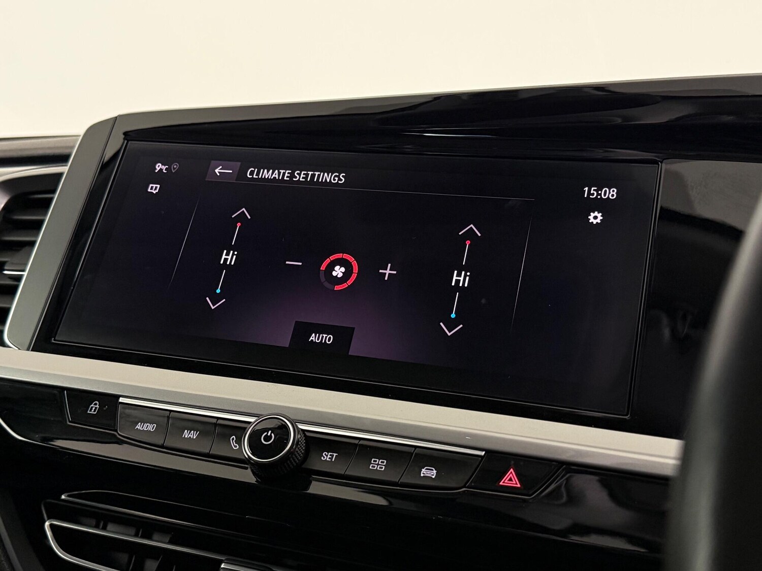 Used Vauxhall Grandland 2023 for sale - 76606925: Photo 36