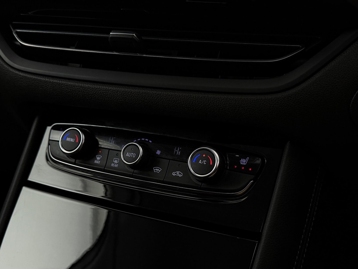 Used Vauxhall Grandland 2023 for sale - 76606925: Photo 44