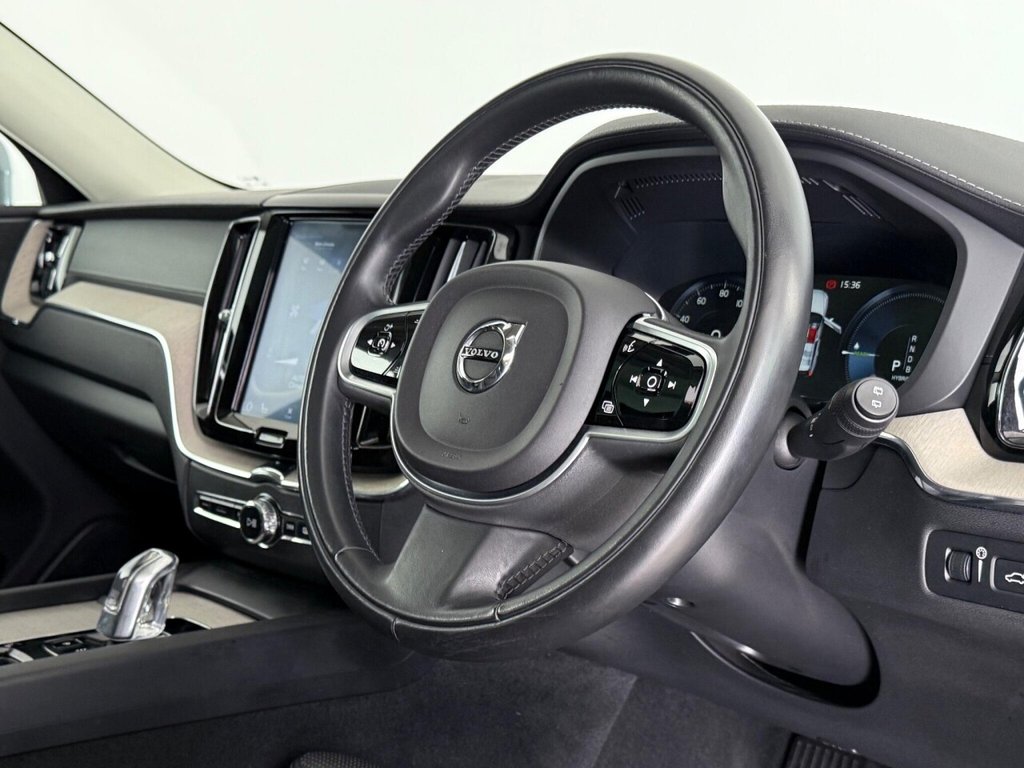 Used Volvo XC60 2019 for sale - 76038681: Photo 16