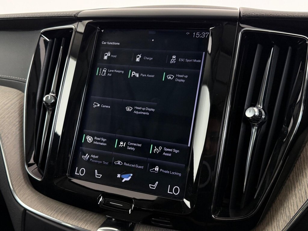 Used Volvo XC60 2019 for sale - 76038681: Photo 39