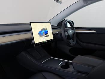 Used Tesla Model Y 2023 for sale - 79831702: Photo