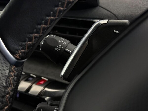 Used Peugeot 3008 2022 for sale - 76124158: Photo 32