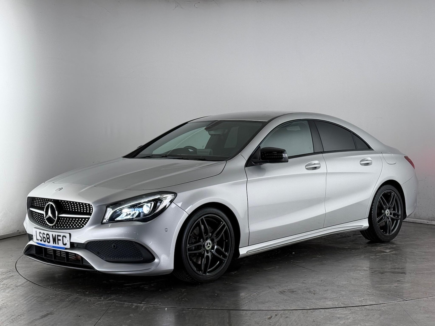 Used Mercedes-Benz CLA 2018 for sale - 77246246: Photo 2