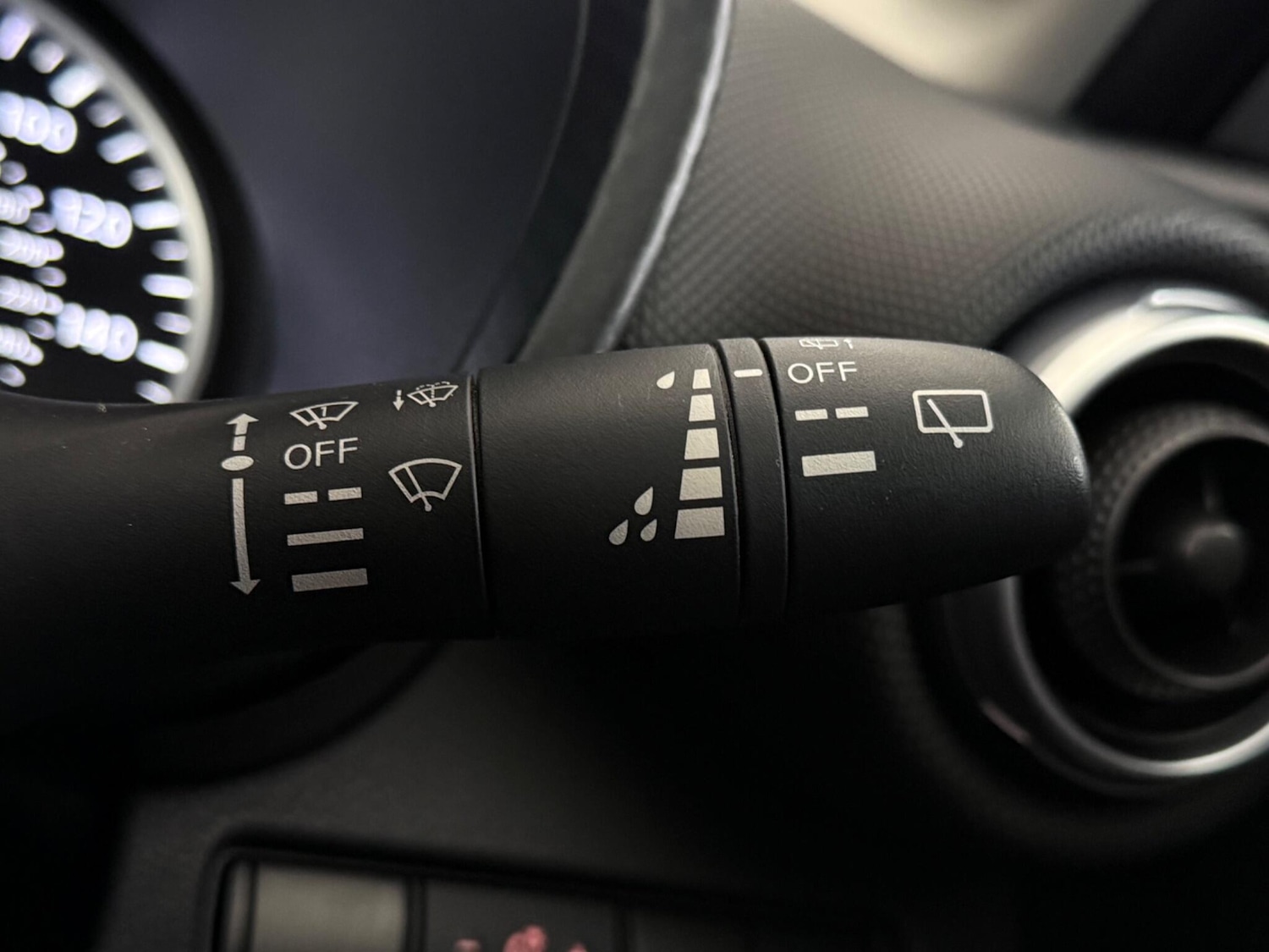 Used Nissan Juke 2023 for sale - 77984732: Photo 17