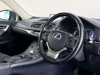 Used Lexus CT 2018 for sale - 78867114: Photo
