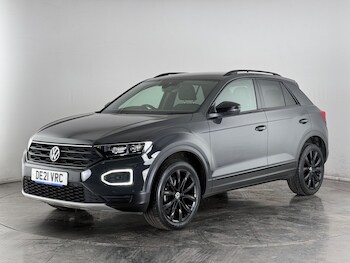 Used Volkswagen T-Roc 2021 for sale - 77672125: Photo