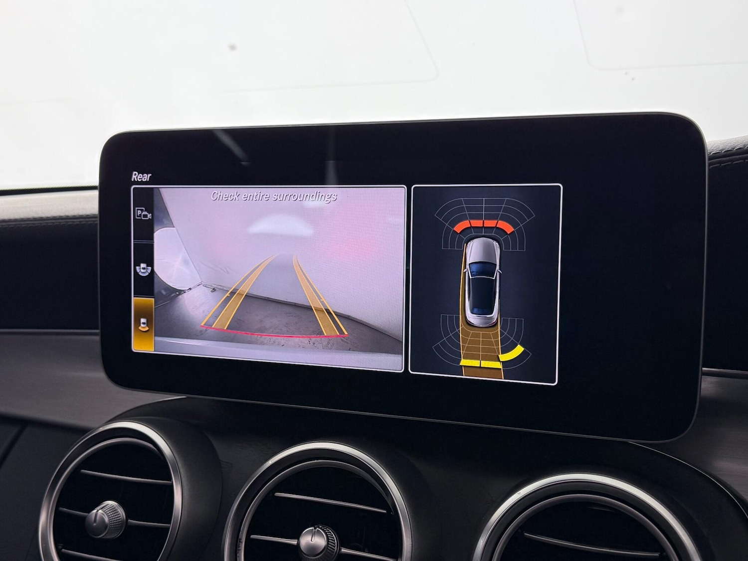 Used Mercedes-Benz C Class 2018 for sale - 77260570: Photo 28