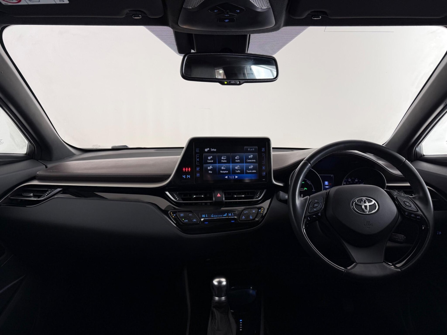 Used Toyota C-HR 2018 for sale - 77359349: Photo 14