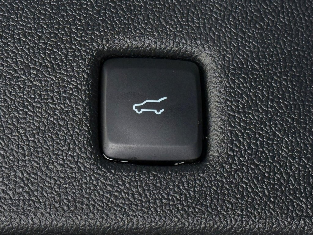 Used Ford Kuga 2023 for sale - 75942870: Photo 11