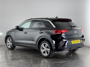 Used Volkswagen T-Roc 2022 for sale - 76549490: Photo