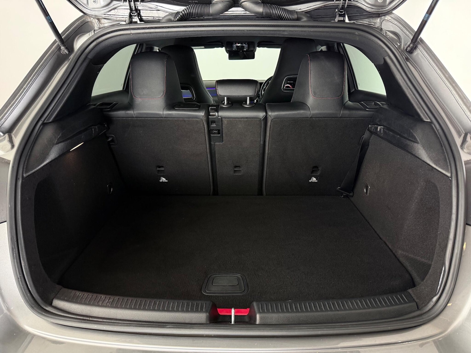 Used Mercedes-Benz A-Class 2020 for sale - 77244031: Photo 10